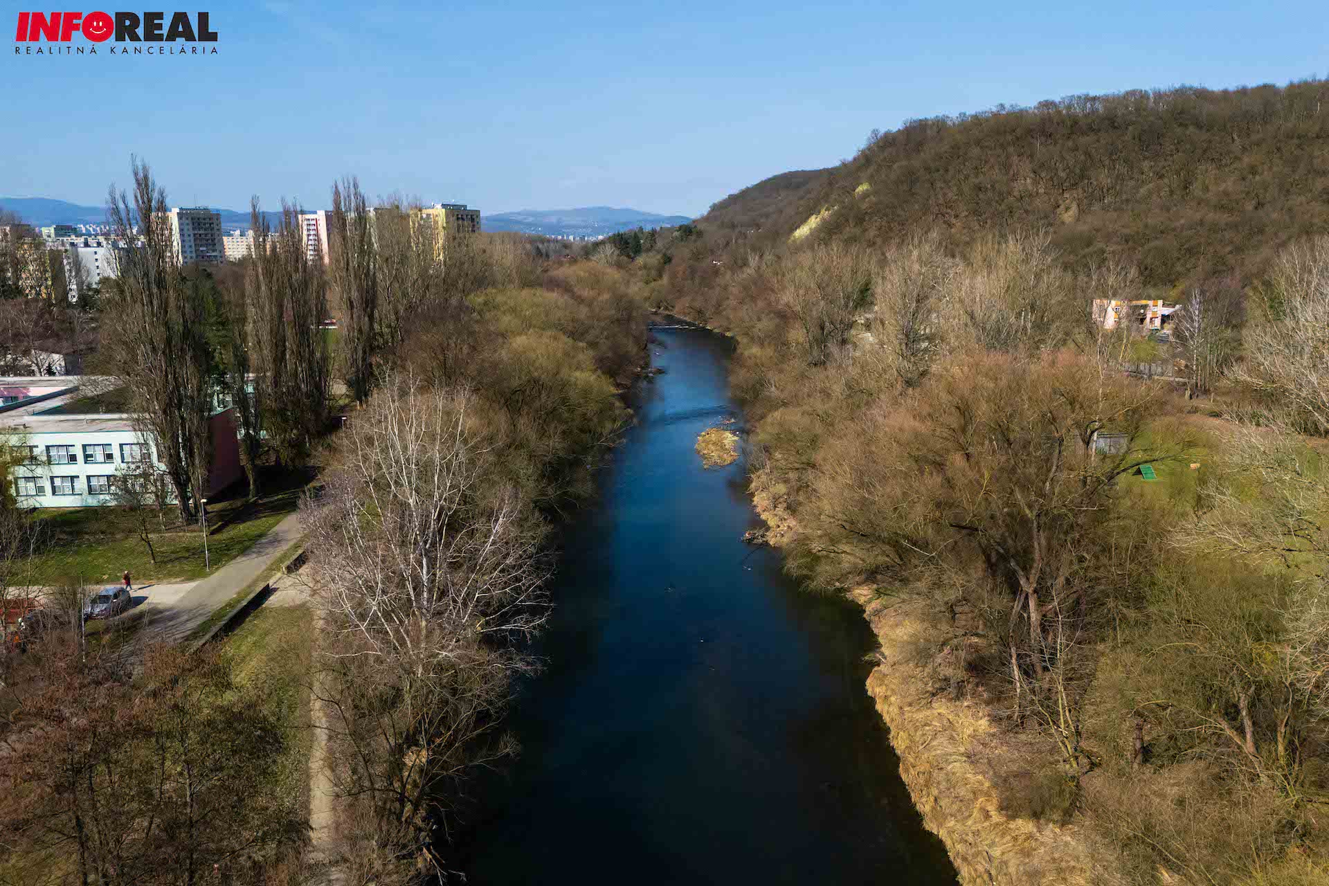 3 izb. byt s loggiou | KOMPL. REK. | zariadený | 8p./13 | Košice - Nad Jazerom.