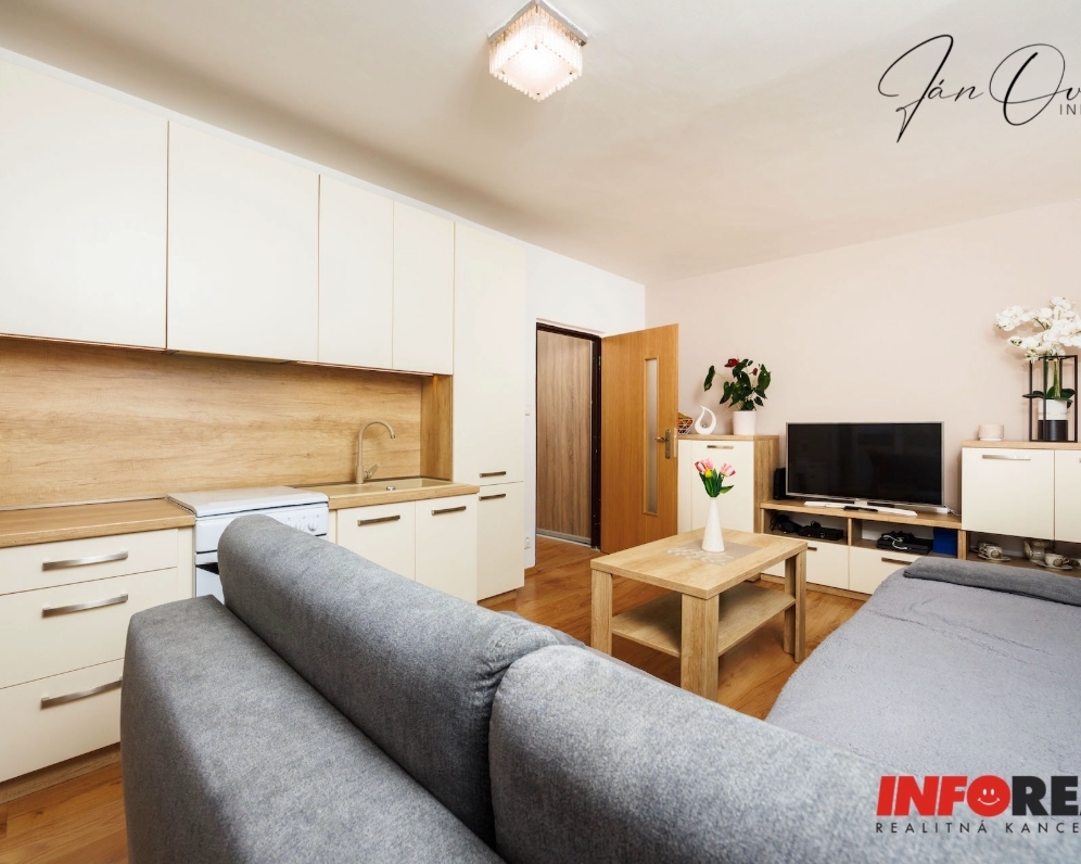 PREDANÉ: 1,5 izbový byt, 2x loggia , Ždiarska ul., Košice - Nad Jazerom